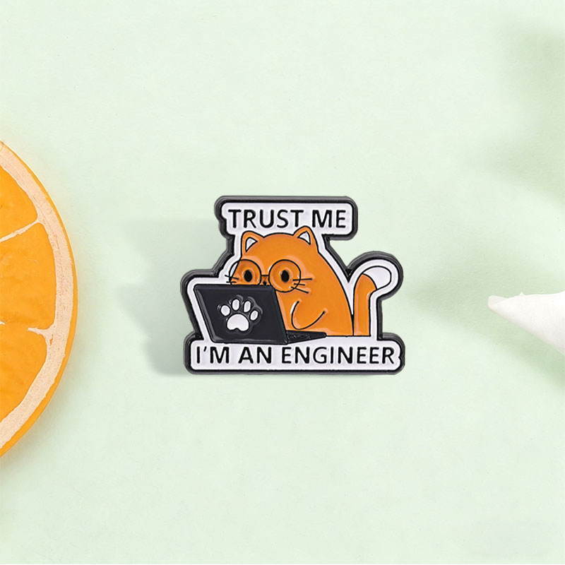 I'm An Engineer Quote Enamel P - Trending Tech Accessories recension och pris